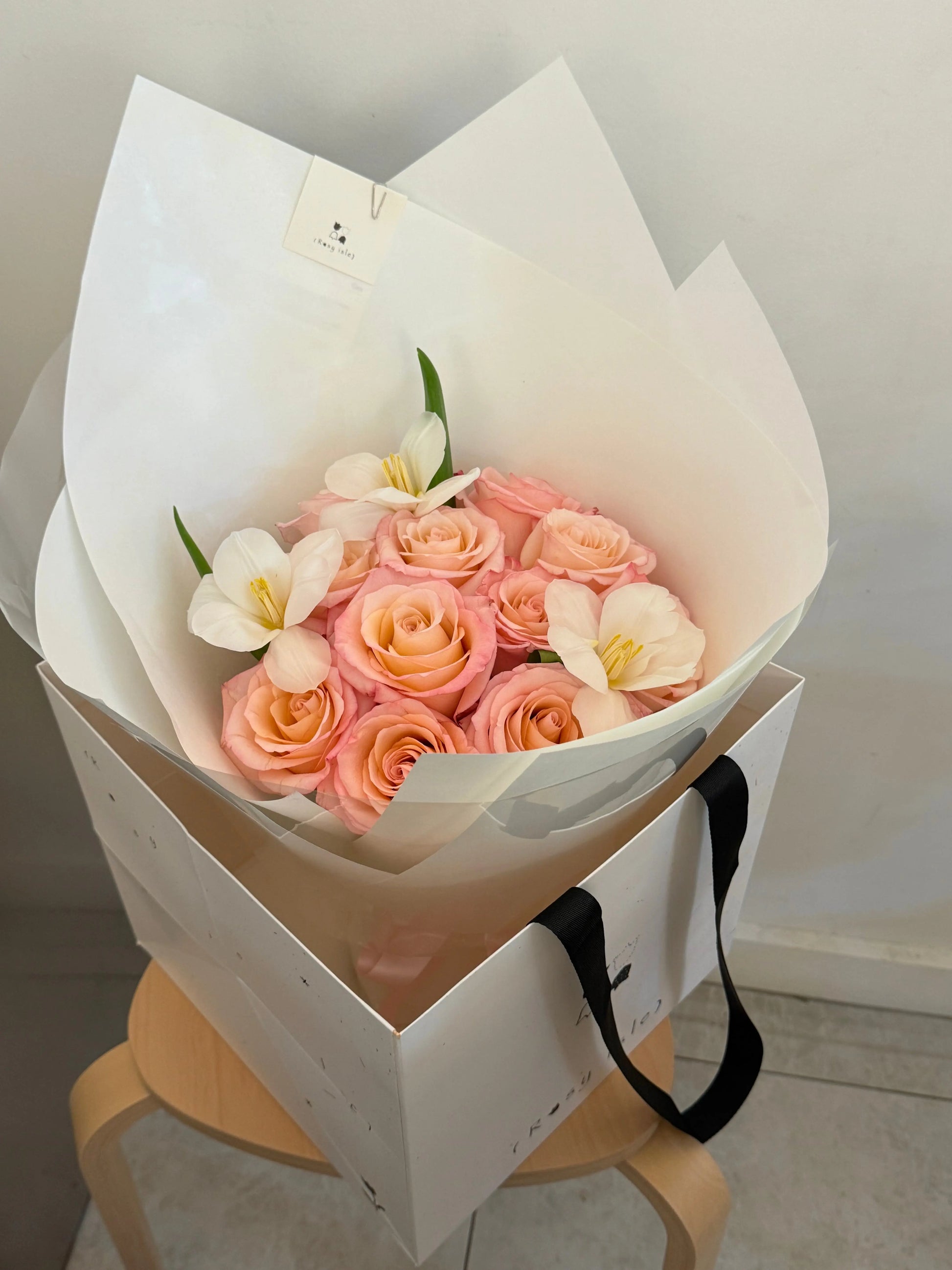 Blush Cloud Rosy Isle