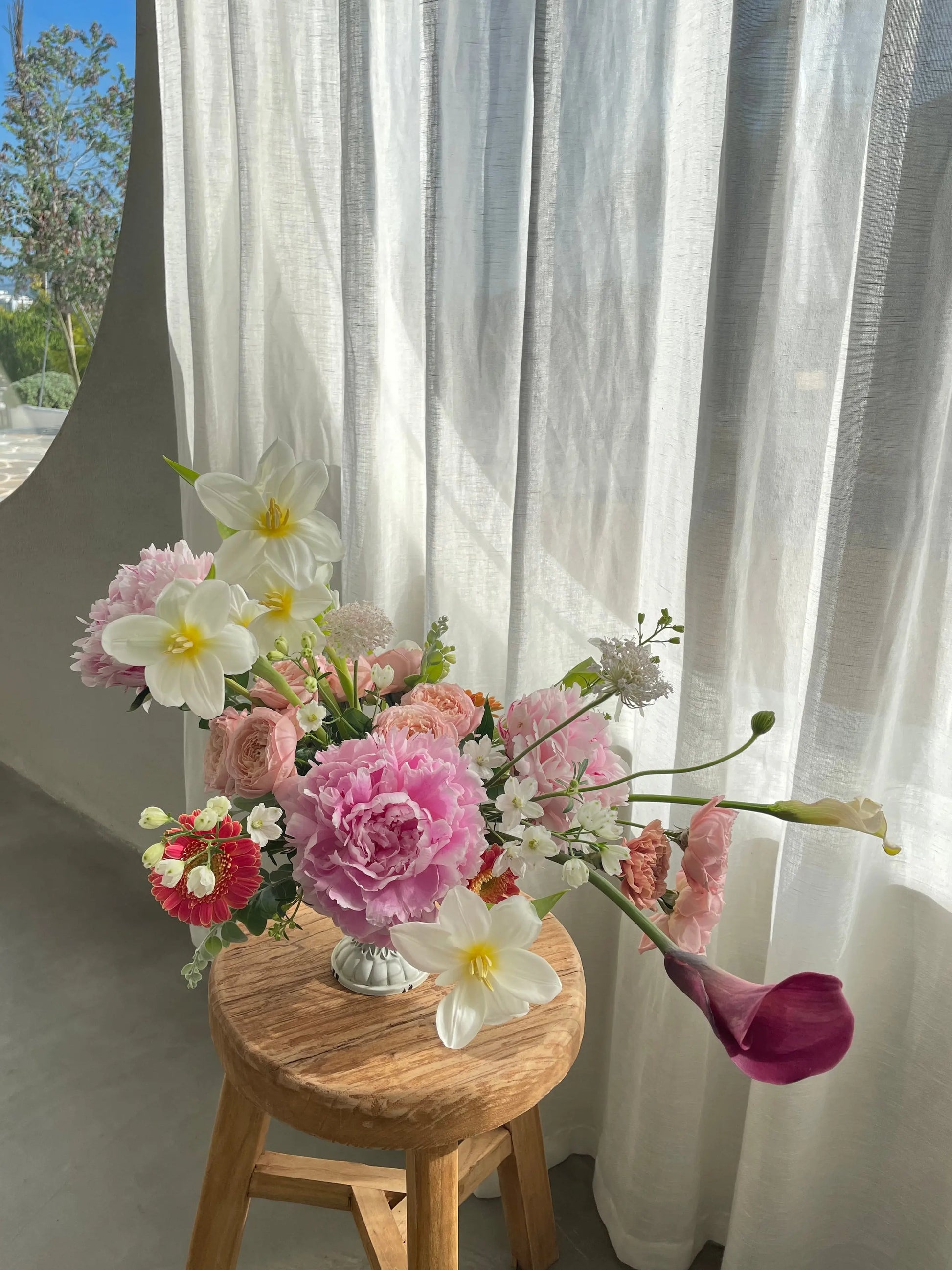 Table Arrangements Rosy Isle
