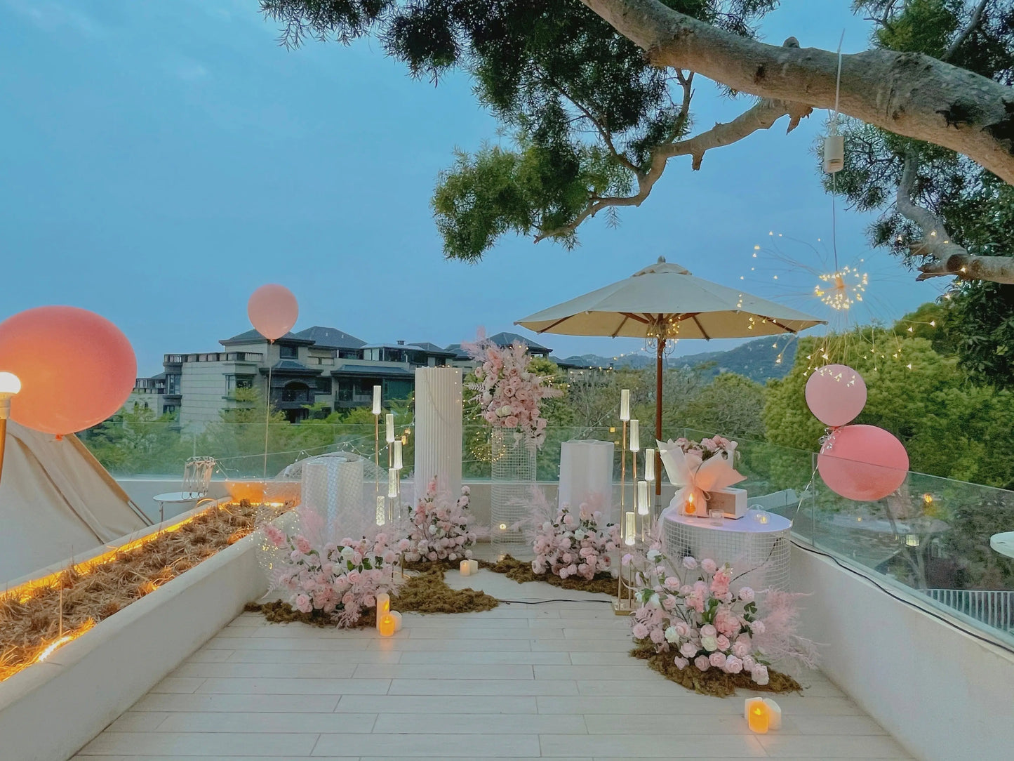 Floral & Balloon Styling Rosy Isle