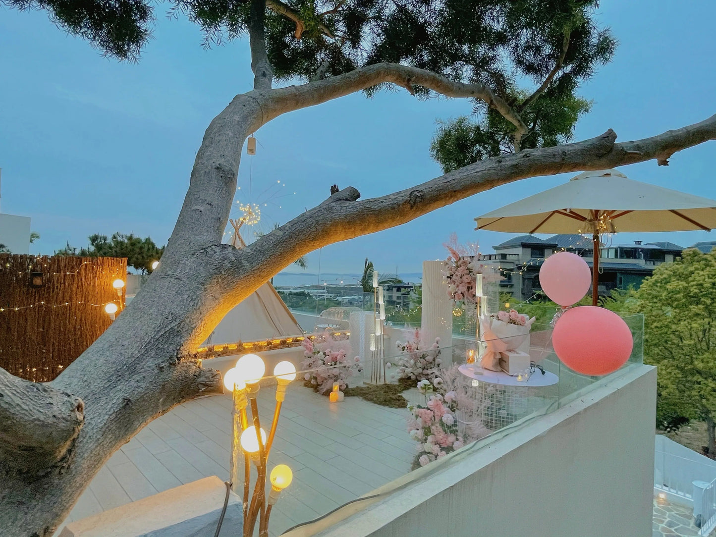 Floral & Balloon Styling Rosy Isle