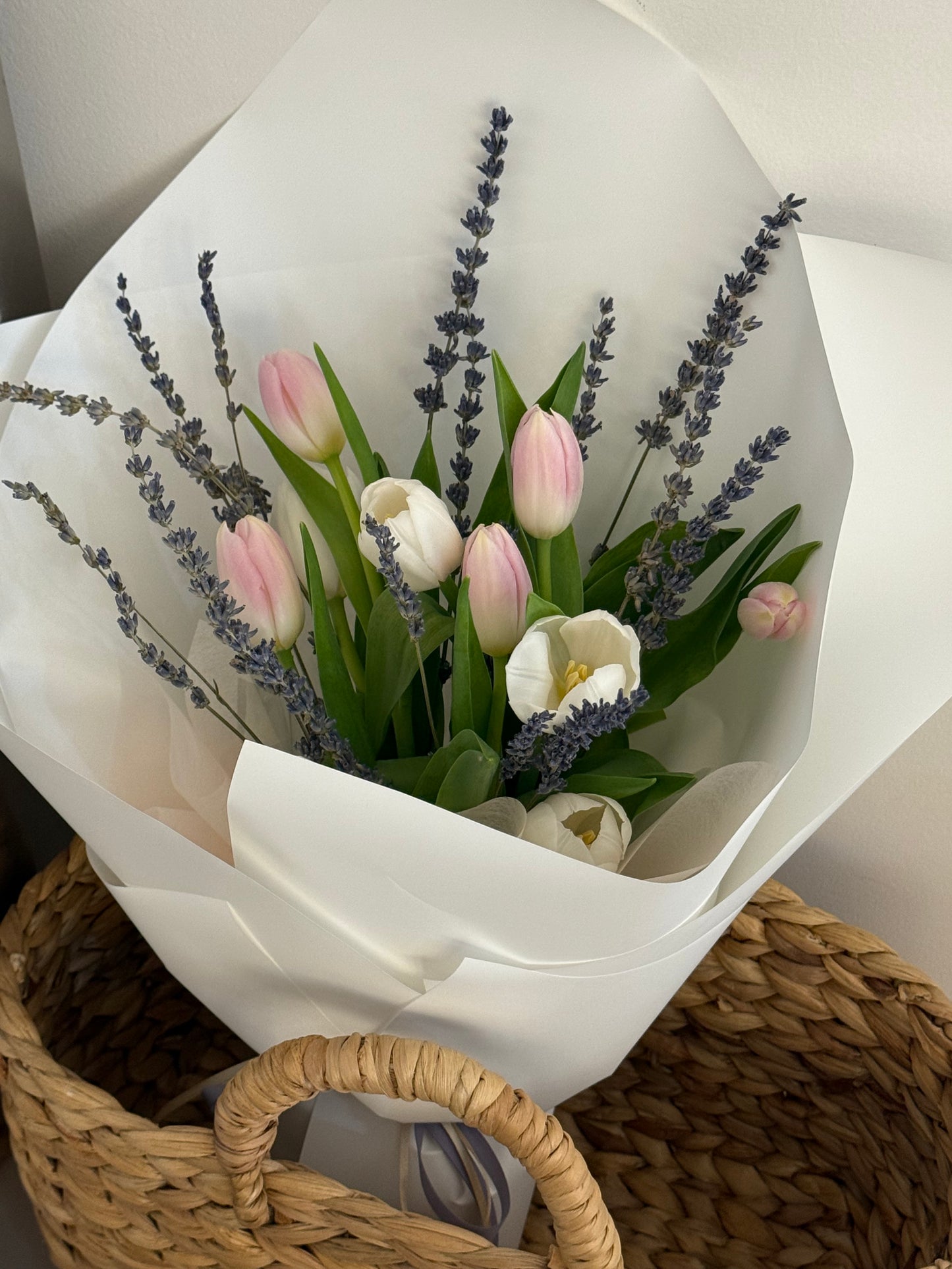 Lavender & Tulips Rosy Isle